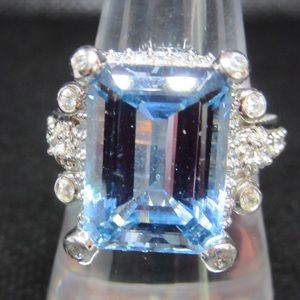 Judith Ripka Blue CZ and Diamonique Ring Size 8